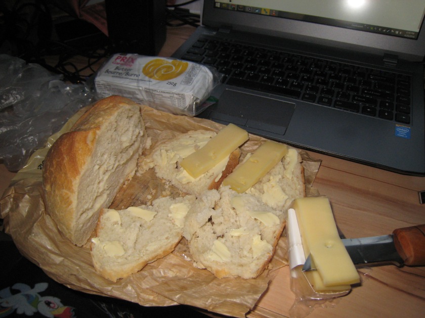 093 Mon, Tues, Wed Dinner - Bread, Butter, Cheese, Banana and Battlestar Galactica