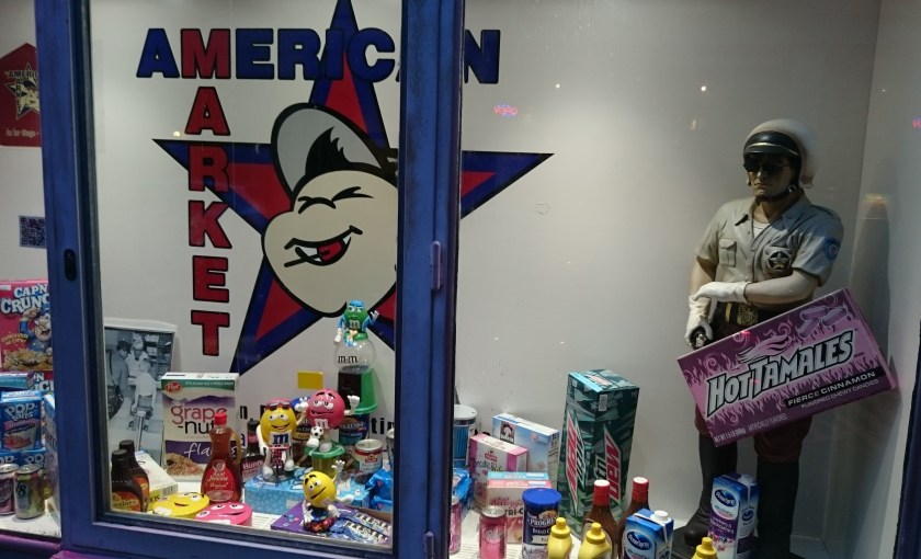 PIC_0035 American Market - 2.5Euro Dew.jpg